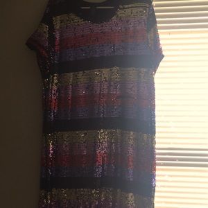 I’m selling a beautiful multicolored sequin dress